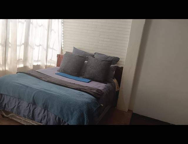 1 BEDROOM APARTMENT FOR SALE IN PARKTOWN